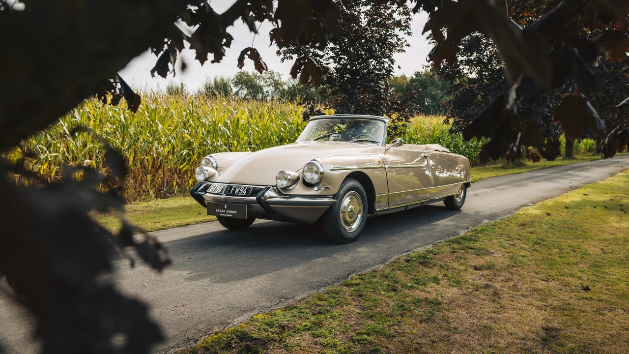 1966 Citroen DS21 - Image 15 of 31