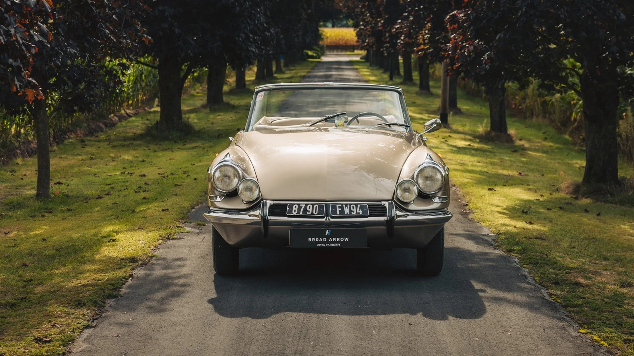 1966 Citroen DS21 - Image 13 of 31