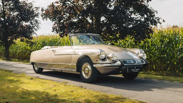 1966 Citroën DS 21 Cabriolet Palm Beach by Chapron
