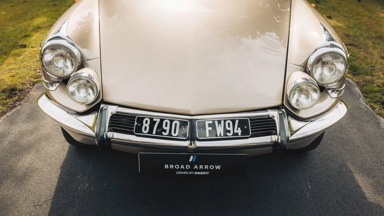 1966 Citroen DS21 - Image 20 of 31