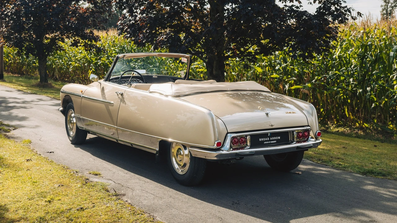 1966 Citroen DS21 - Image 2 of 31