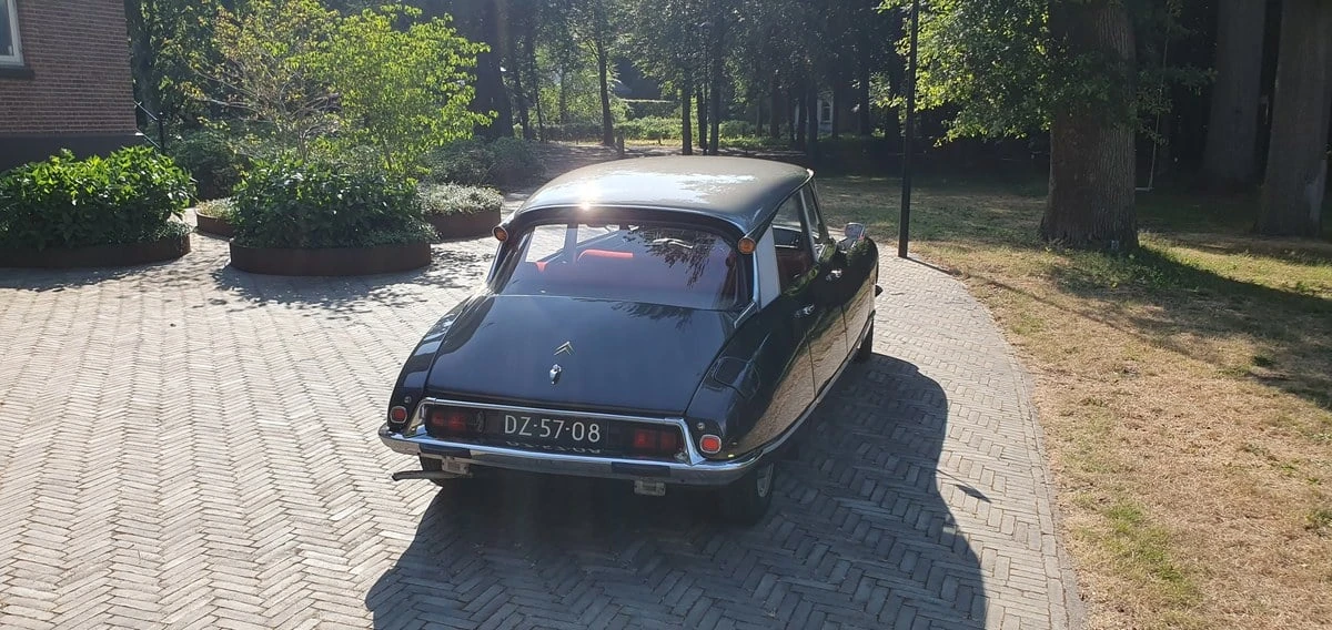 1966 Citroen DS19 - Image 10 of 30