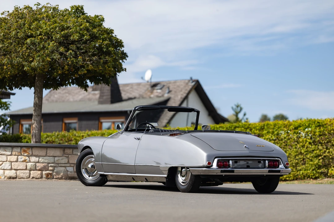 1966 Citroen DS21 - Image 17 of 31