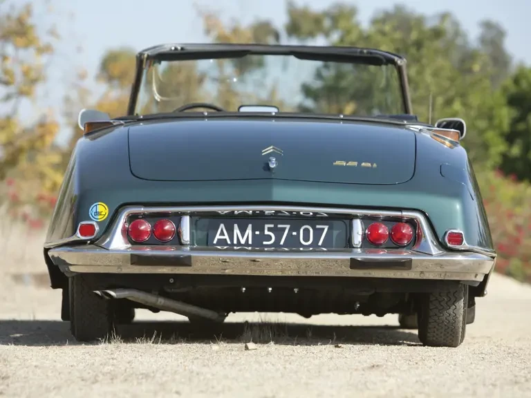 1966 Citroen DS21 - Image 16 of 16