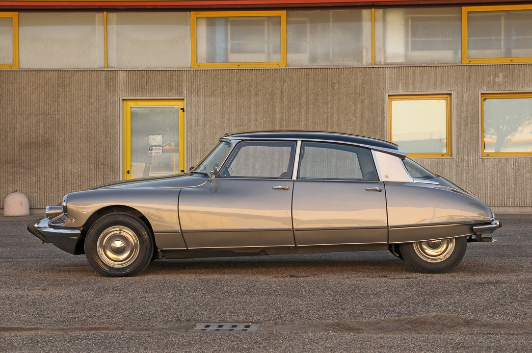 1966 Citroen DS21 - Image 17 of 18