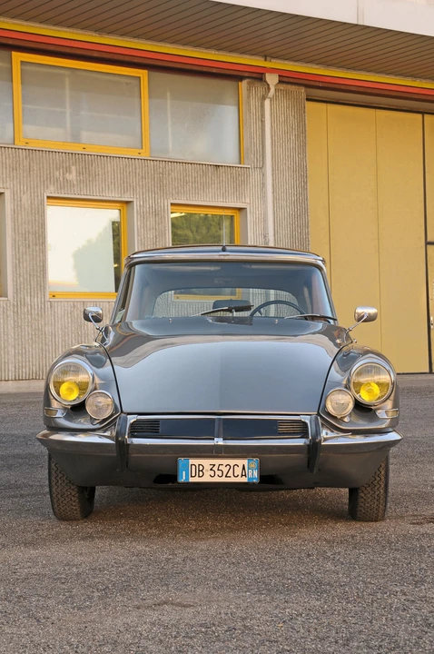 1966 Citroen DS21 - Image 18 of 18