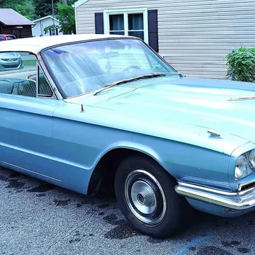 1966 Ford Thunderbird