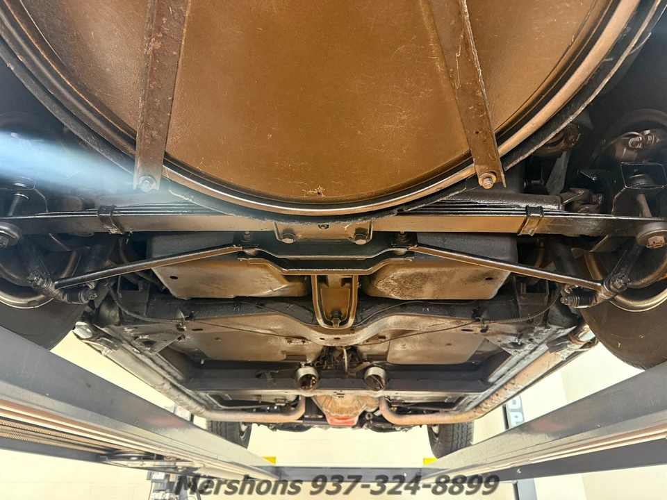 1966 Chevrolet Corvette C2 - Image 18 of 19