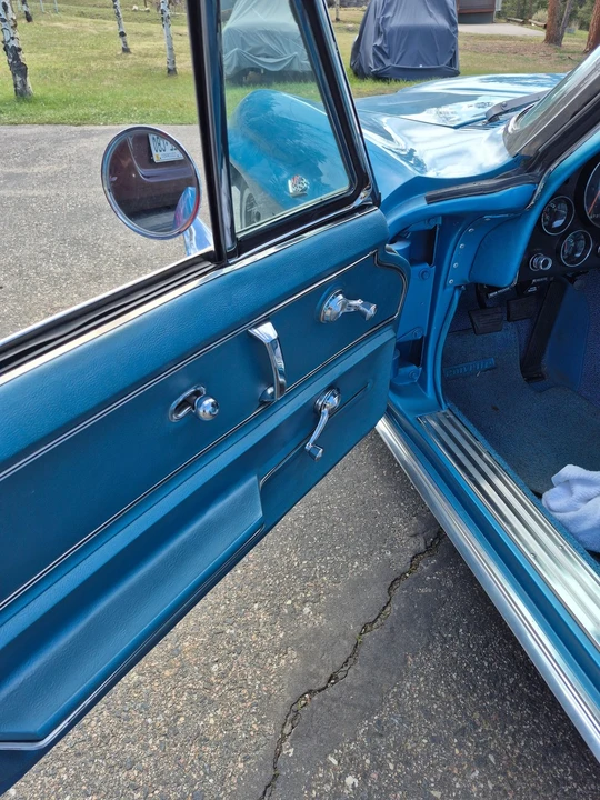 1966 Chevrolet Corvette C2 - Image 11 of 15