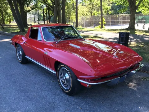 1966 Chevrolet Corvette Coupe 427/390 A/C 4-Speed