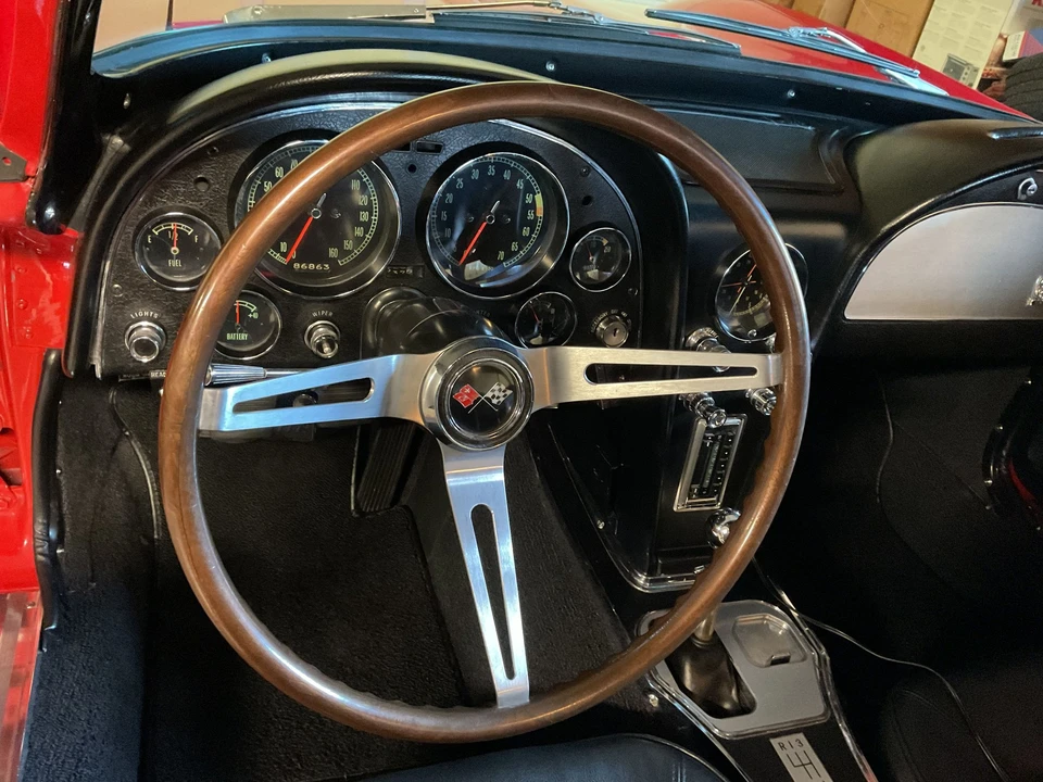 1966 Chevrolet Corvette C2 - Image 8 of 19