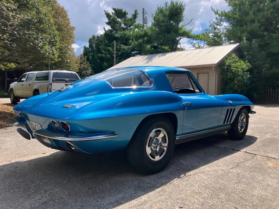 1966 Chevrolet Corvette C2 - Image 4 of 16