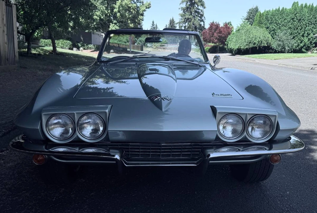 1966 Chevrolet Corvette C2 - Image 8 of 24