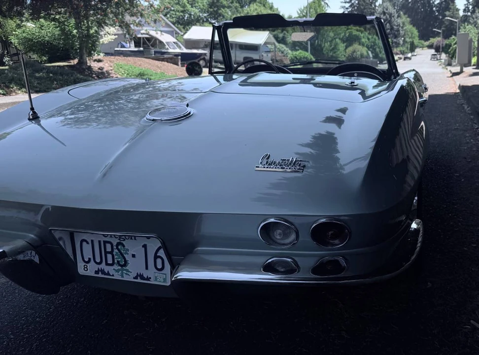 1966 Chevrolet Corvette C2 - Image 7 of 24