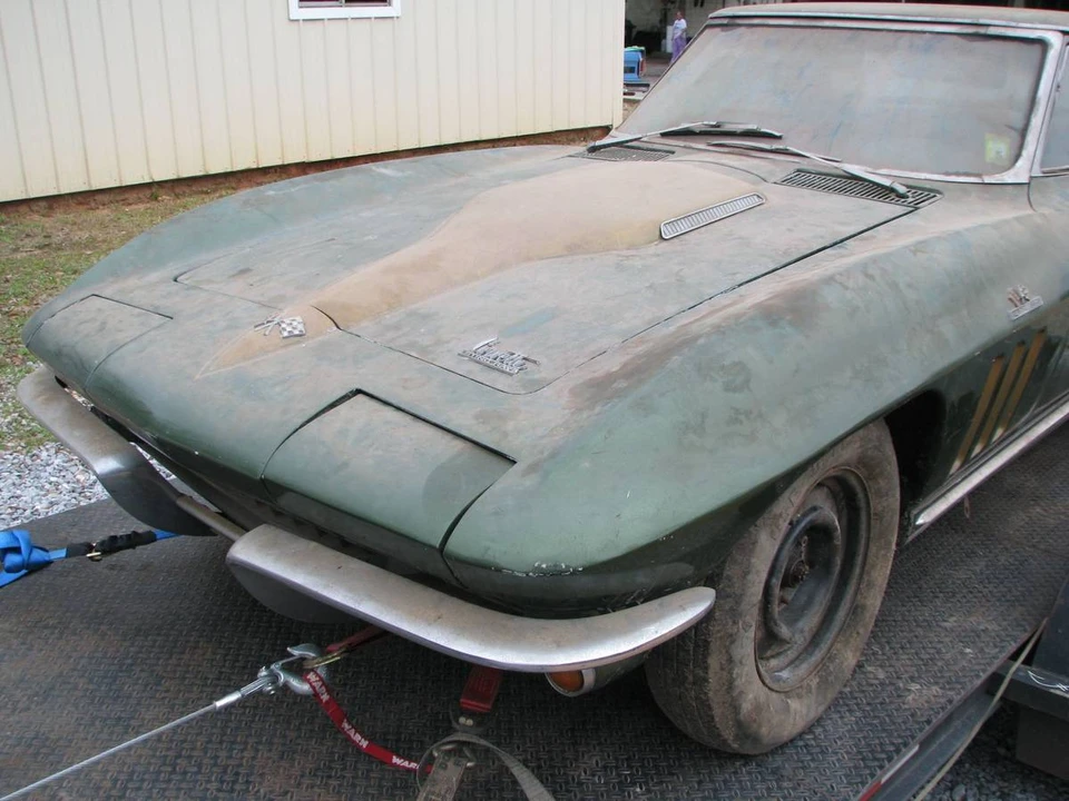 1966 Chevrolet Corvette C2 - Image 8 of 13