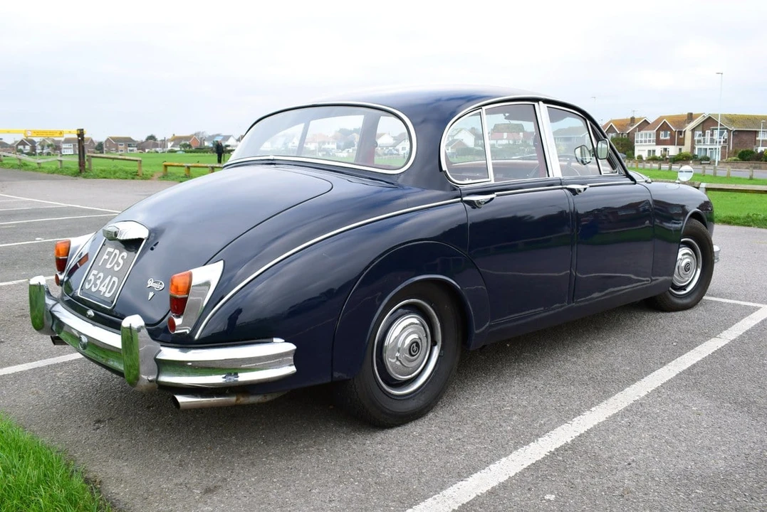 1966 Daimler SP250 - Image 10 of 30