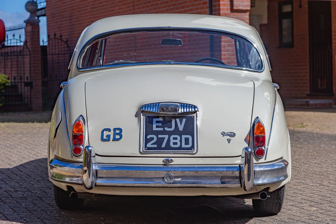 1966 Daimler - Image 7 of 30