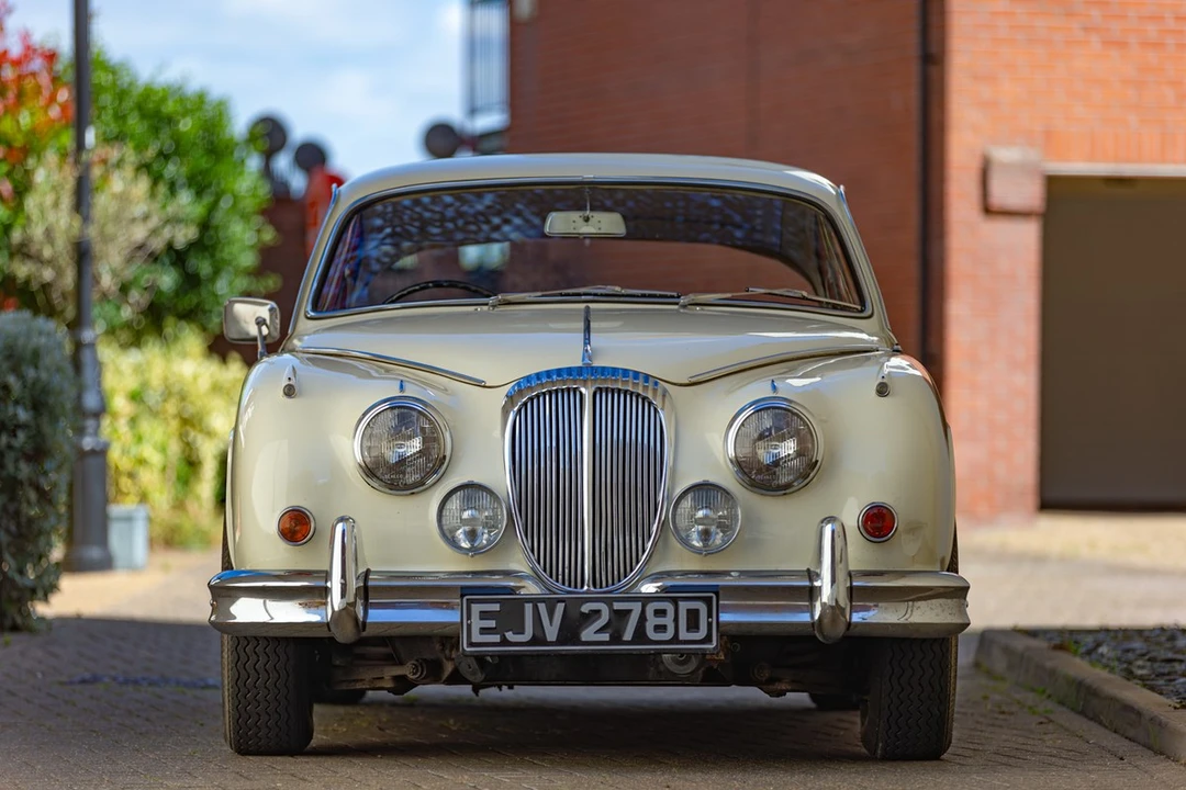 1966 Daimler - Image 2 of 30