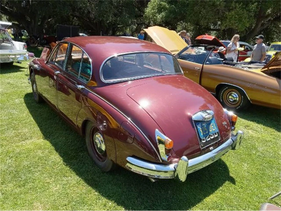 1966 Daimler SP250 - Image 7 of 8