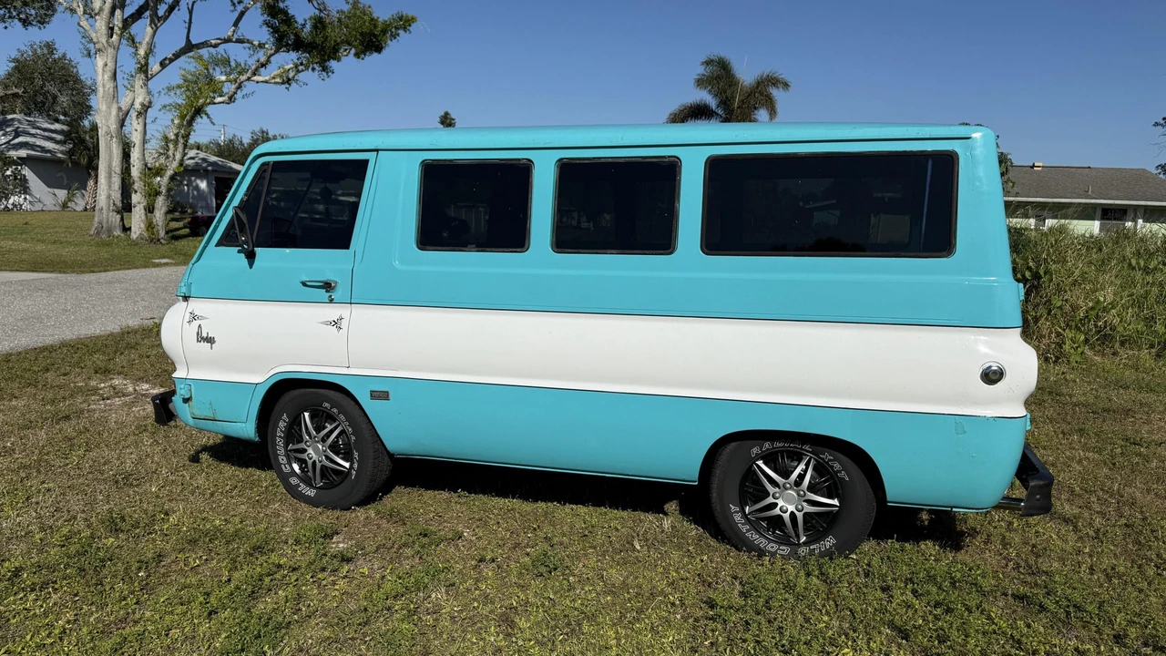 1966 Dodge A100 - Image 3 of 31
