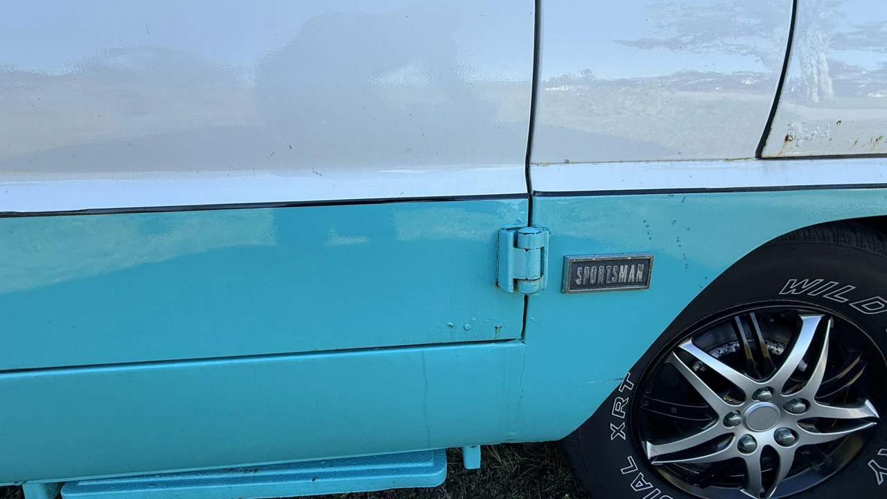 1966 Dodge A100 - Image 25 of 31