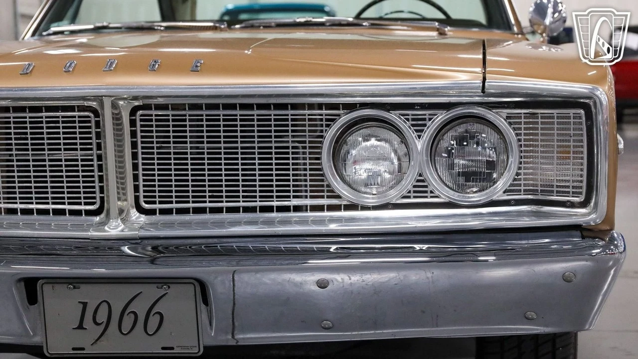 1966 Dodge Coronet 4th Gen - Image 10 of 12