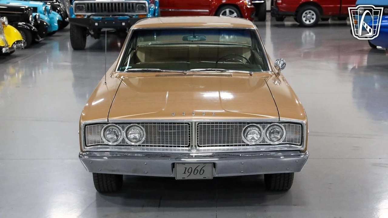 1966 Dodge Coronet 4th Gen - Image 4 of 12