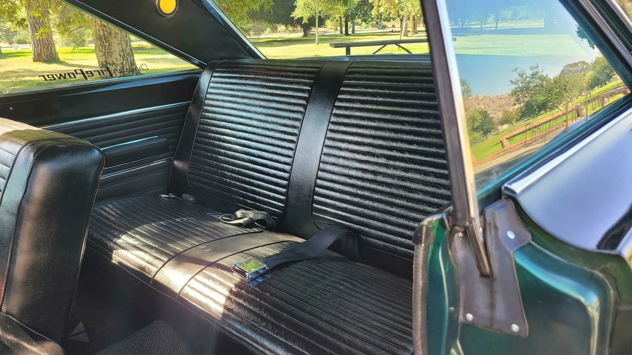 1966 Dodge Coronet 4th Gen - Image 17 of 26
