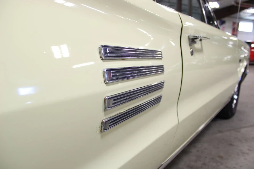 1966 Dodge Coronet 4th Gen - Image 19 of 31