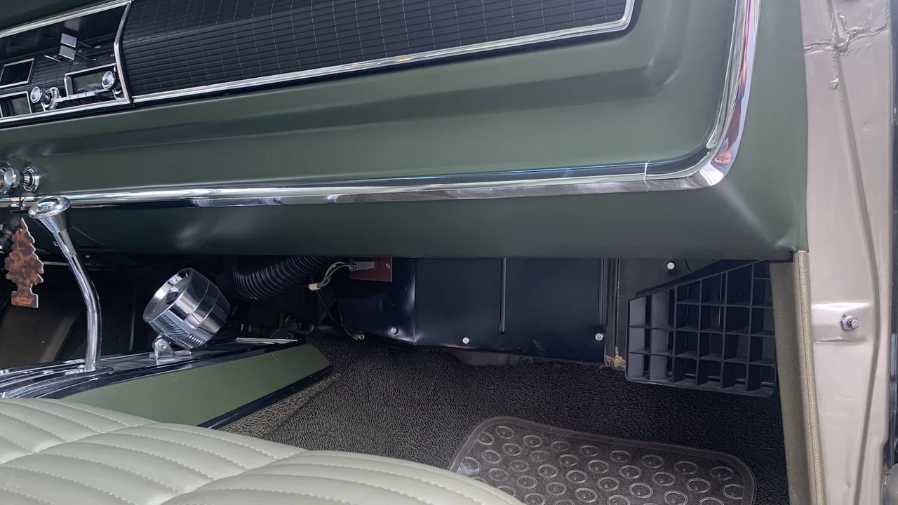 1966 Dodge Coronet 4th Gen - Image 16 of 31