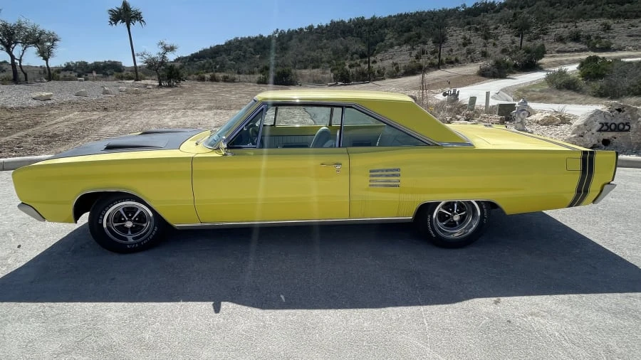 1966 Dodge Coronet 4th Gen - Image 2 of 17
