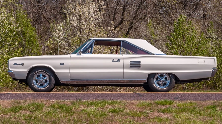 1966 Dodge Coronet 4th Gen - Image 2 of 22