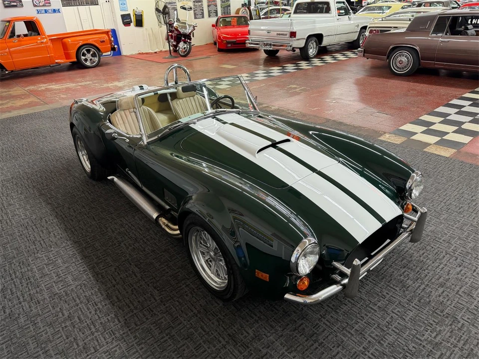 1966 Excalibur - Image 9 of 31
