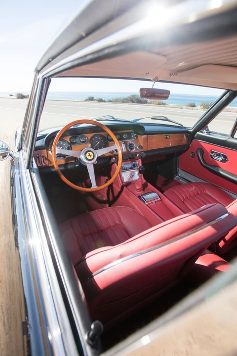 1966 Ferrari 330 GT 2+2 - Image 27 of 31