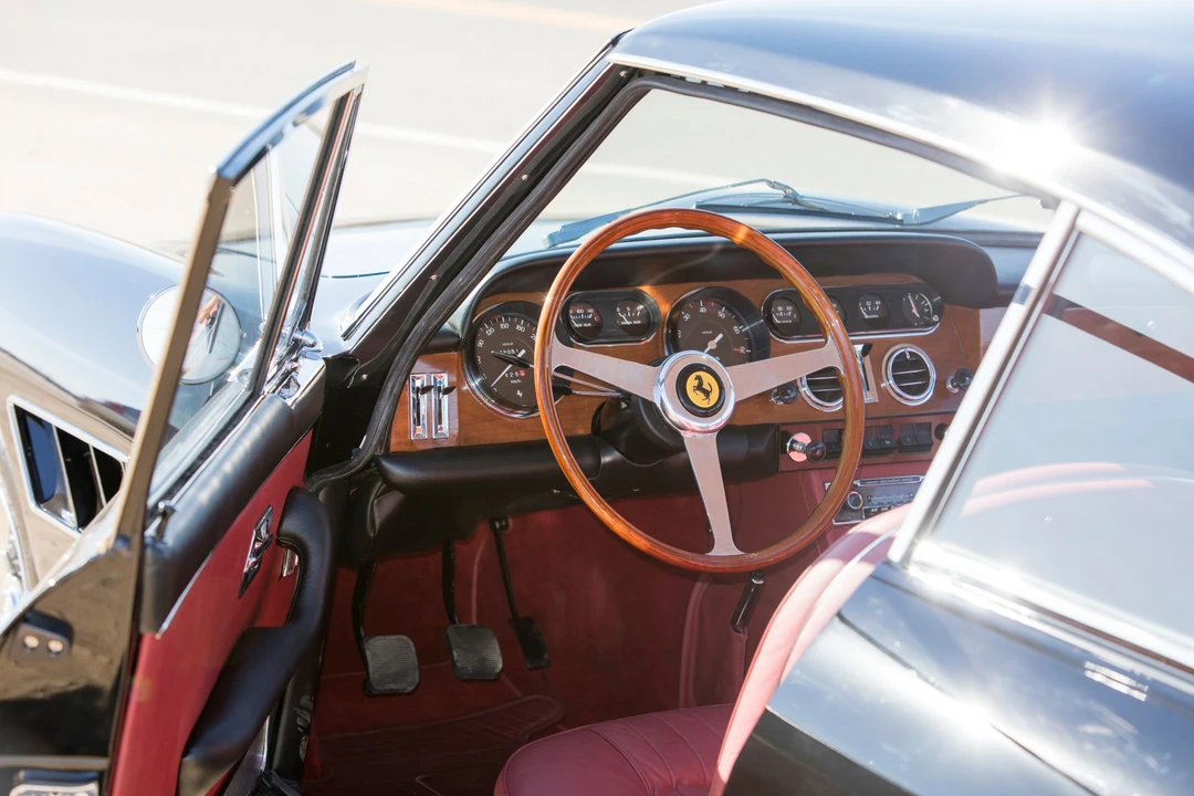 1966 Ferrari 330 GT 2+2 - Image 28 of 31
