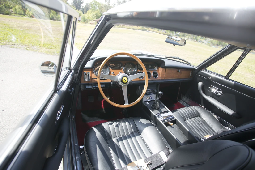 1966 Ferrari 330 GT 2+2 - Image 23 of 31