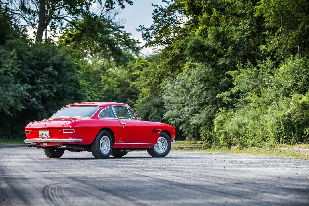 1966 Ferrari 330 GT 2+2 - Image 26 of 31