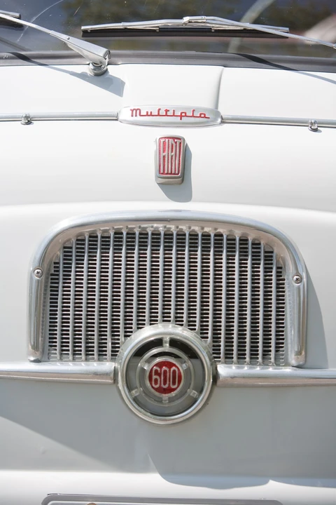 1966 Ford Model 18 & 40 - Image 5 of 12