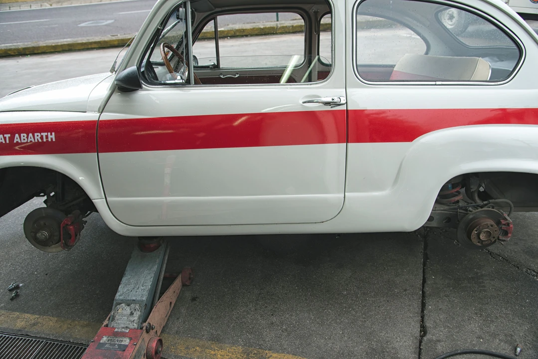 1966 Abarth 1000 - Image 2 of 31