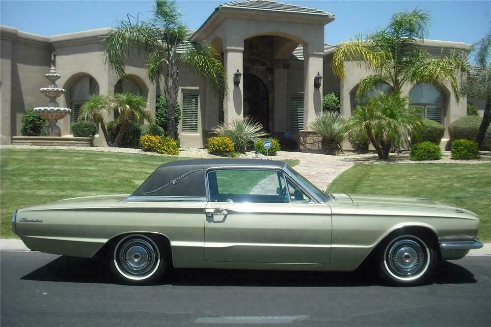 1966 Ford Thunderbird 4th Gen - Image 4 of 4