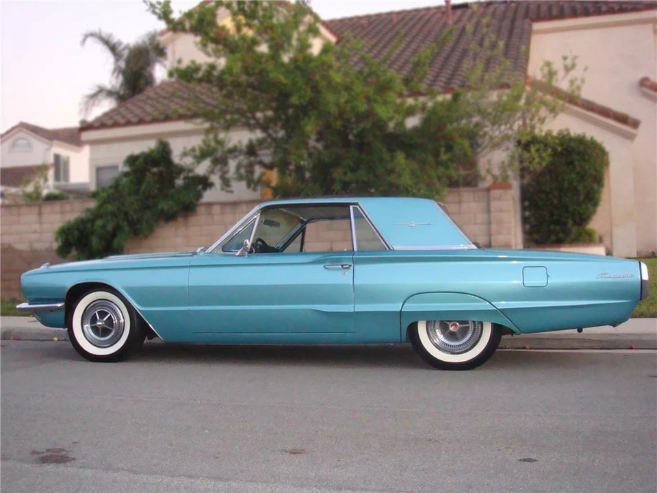 1966 Ford Thunderbird 4th Gen - Image 5 of 5