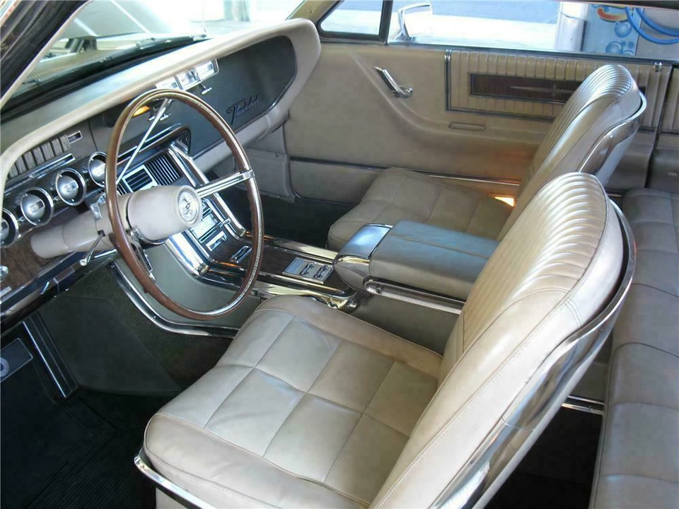 1966 Ford Thunderbird 4th Gen - Image 4 of 5