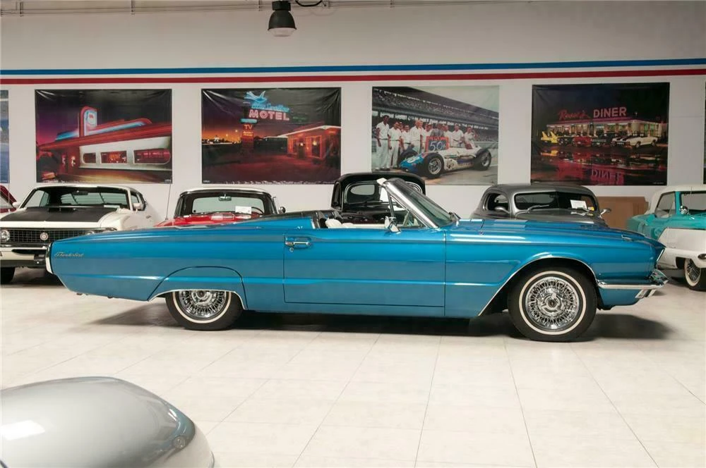 1966 Ford Thunderbird 4th Gen - Image 5 of 5