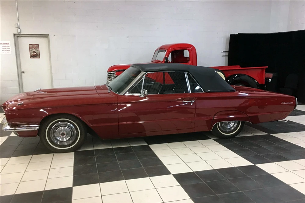 1966 Ford Thunderbird 4th Gen - Image 5 of 5
