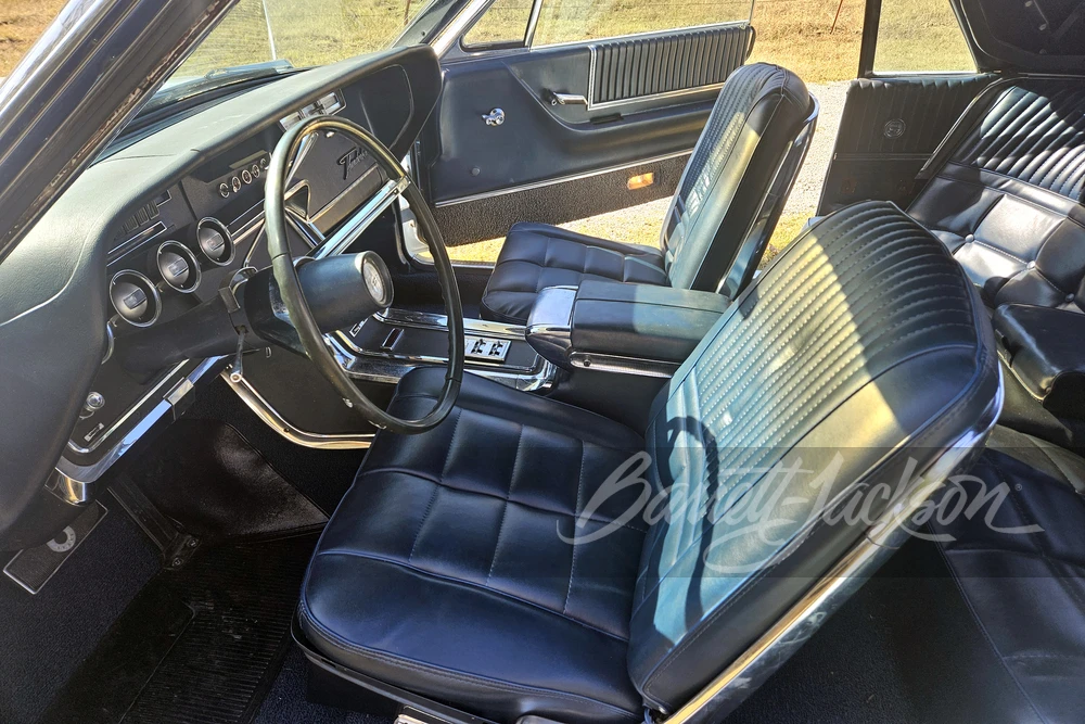 1966 Ford Thunderbird 4th Gen - Image 4 of 12