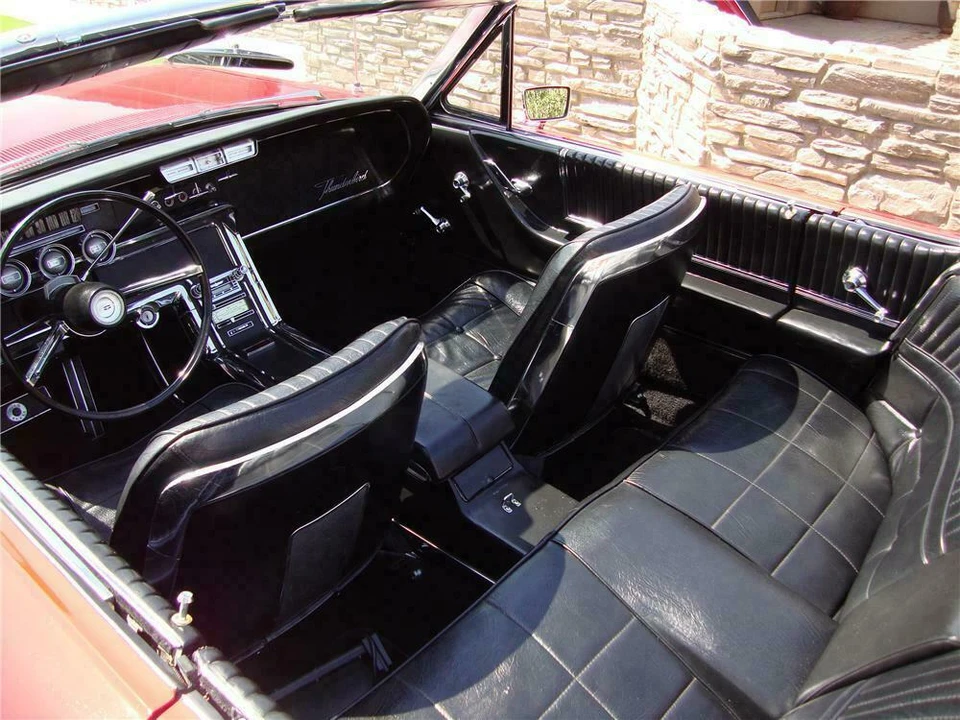 1966 Ford Thunderbird 4th Gen - Image 4 of 5