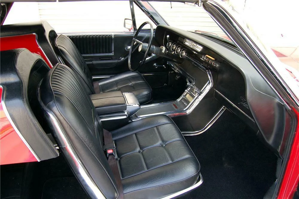 1966 Ford Thunderbird 4th Gen - Image 4 of 5