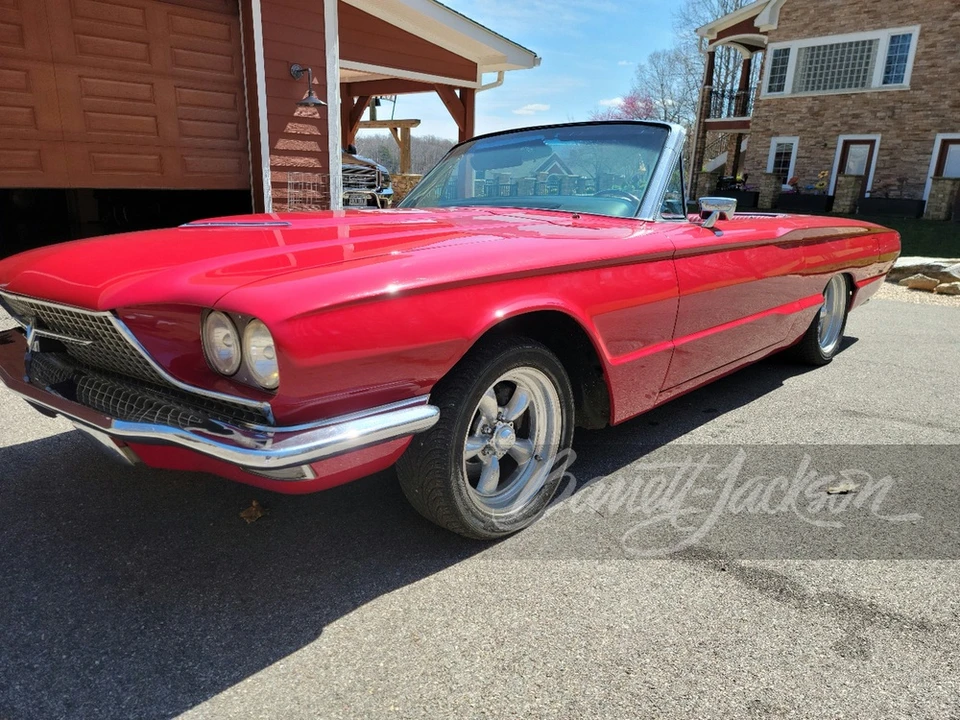 1966 Ford Thunderbird 4th Gen - Image 11 of 18