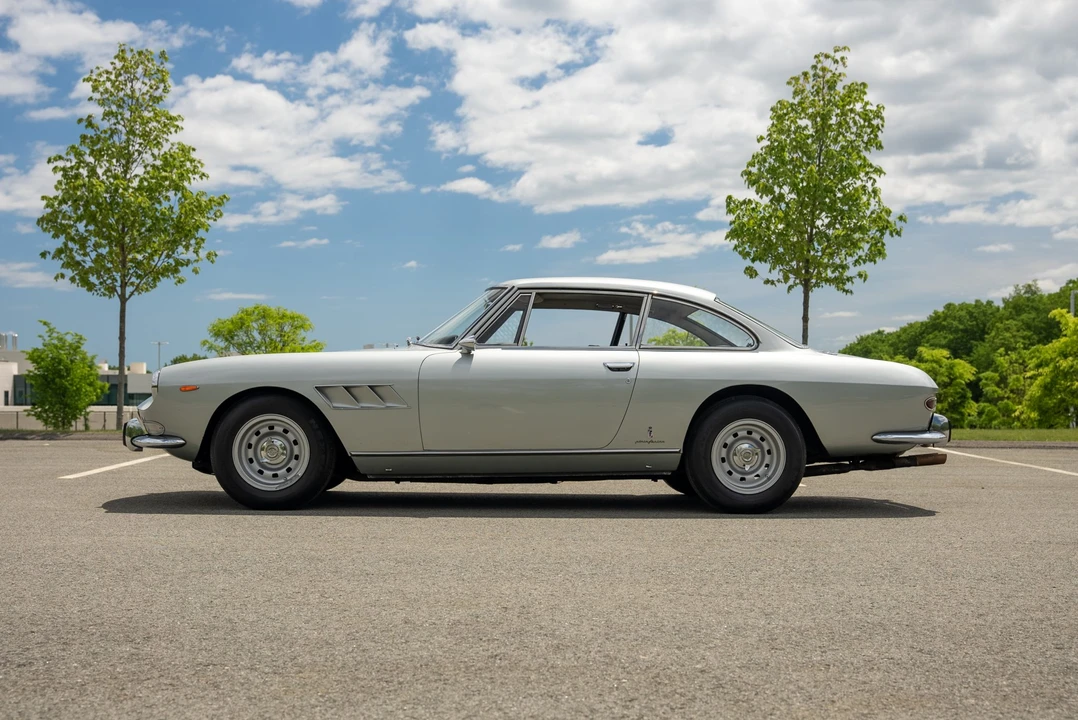 1966 Ferrari 330 GT 2+2 - Image 6 of 31