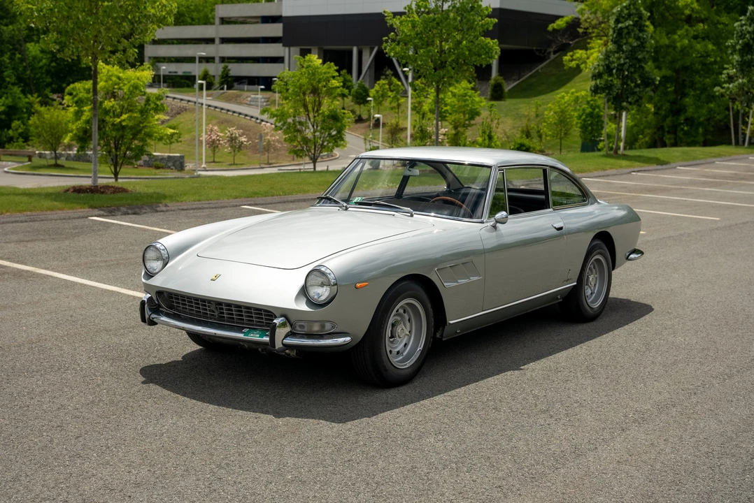 1966 Ferrari 330 GT 2+2 - Image 3 of 31